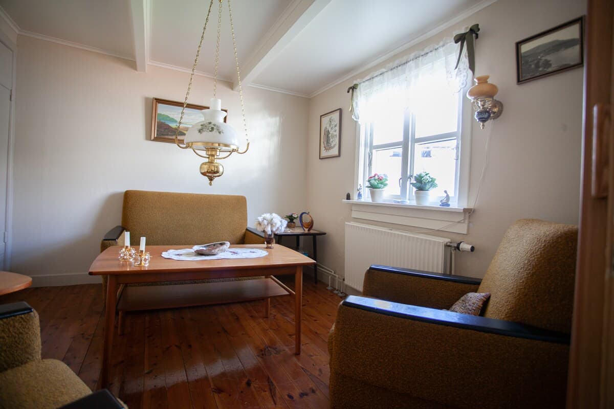 Cozy house in the idyllic village of Haldórsvík — 3 av 20