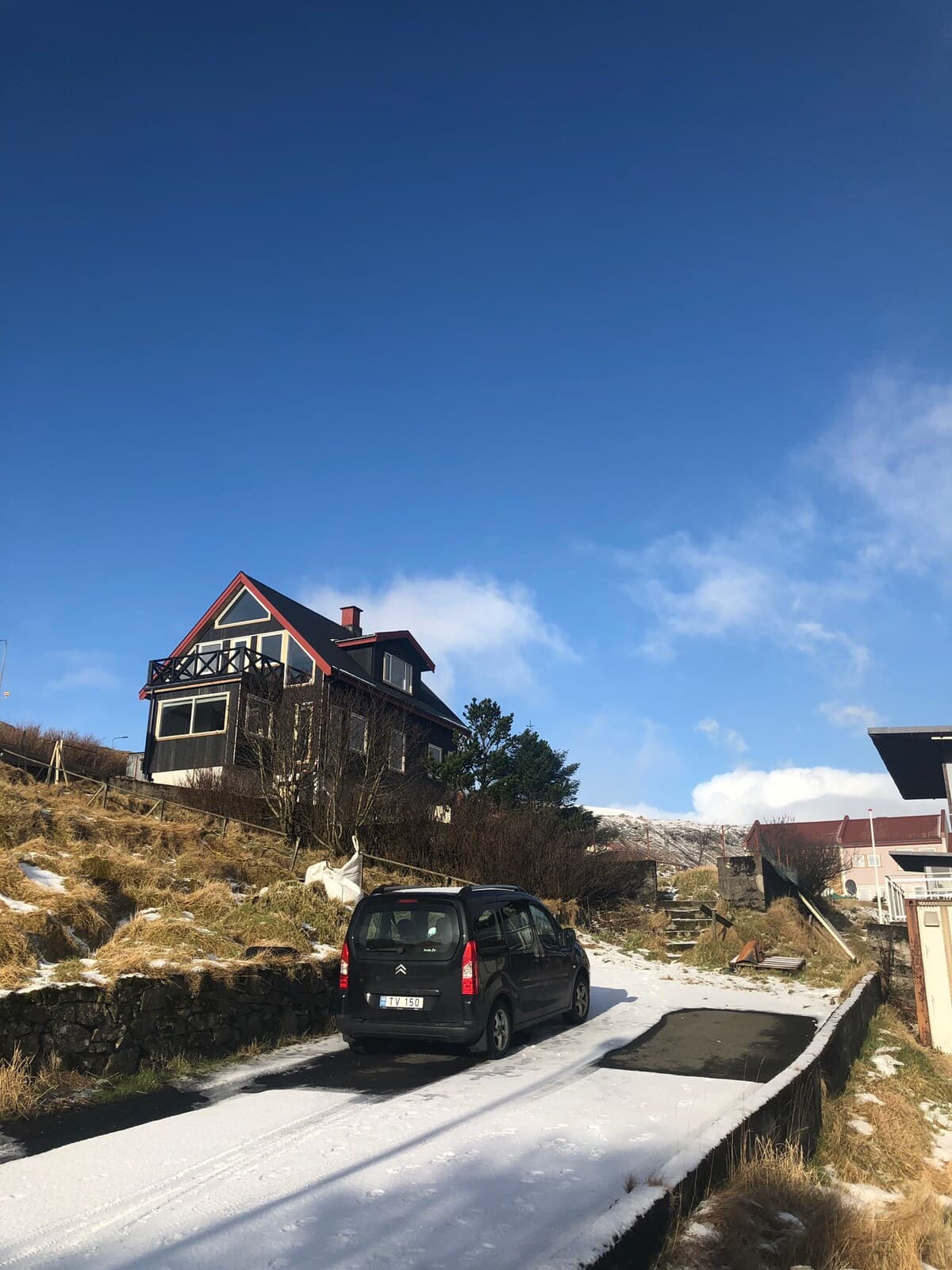 Varðabrekka 6 · Lejlighed med panorama udsigt — 14 av 19
