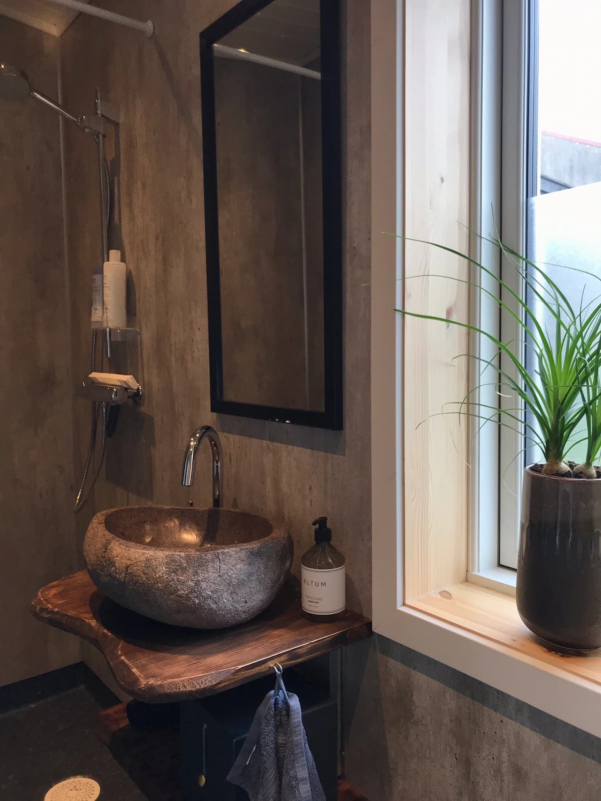 Varðabrekka 6 · Húsini á Varða — 20 av 28