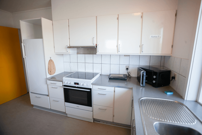 The Bird / Guesthouse / 10 min Walk Downtown — 2 av 7