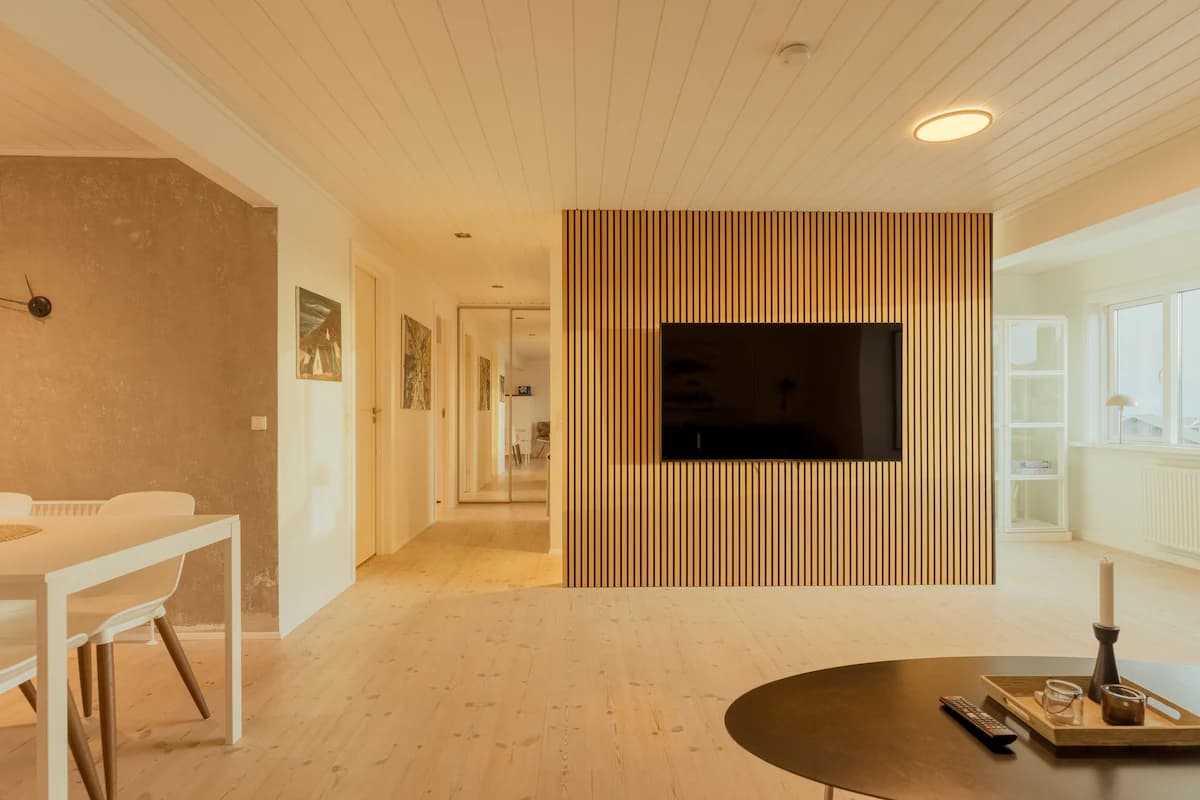 goldcrest · 3 br apartment · good view · city life