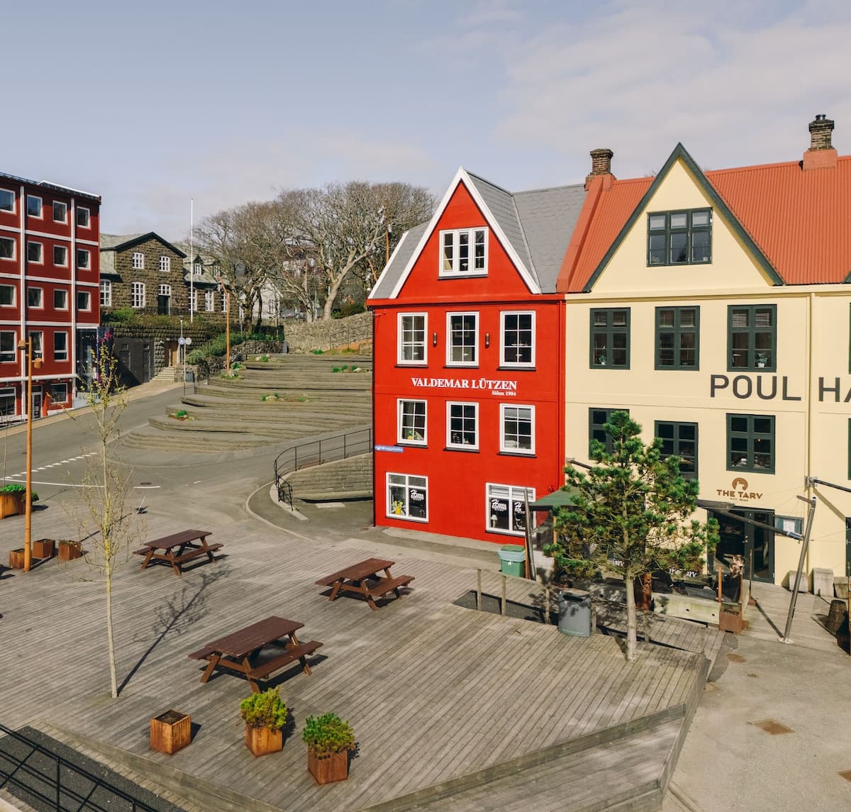 Red Ruby · apartment · downtown · marina stay
