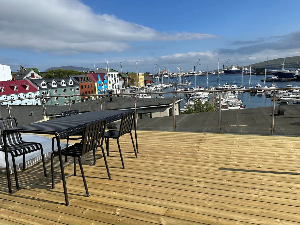Harbour View | 2BR | City Centre